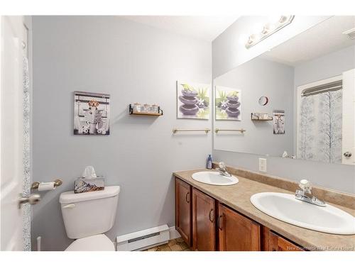 182 James St, Fredericton, NB 