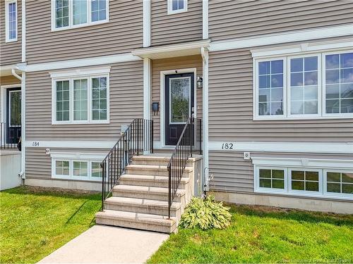 182 James St, Fredericton, NB 