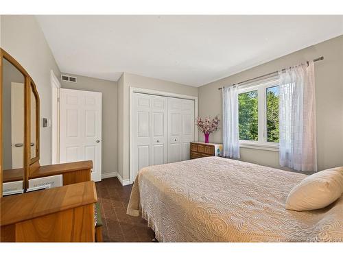 338 Vanier, Dieppe, NB 
