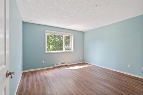 #302-9975 Fifth St, Sidney, BC - Indoor Photo Showing Other Room