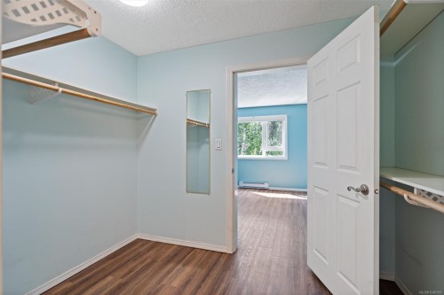 #302-9975 Fifth St, Sidney, BC - Indoor Photo Showing Other Room