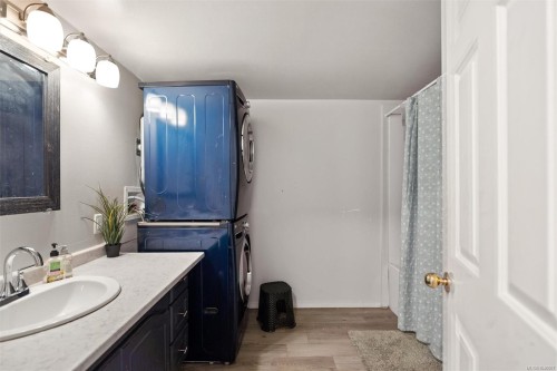 588 Heatherly Rd, Colwood, BC 