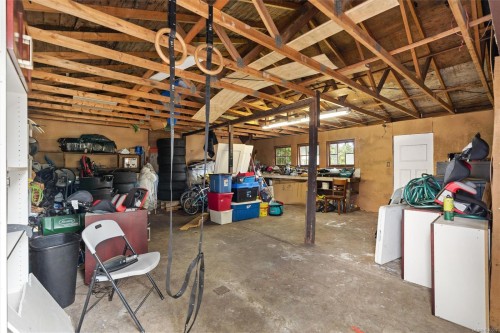 588 Heatherly Rd, Colwood, BC 