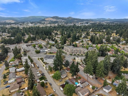 588 Heatherly Rd, Colwood, BC 