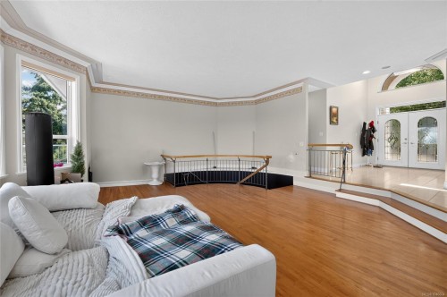 6093 Chippewa Rd, Duncan, BC 