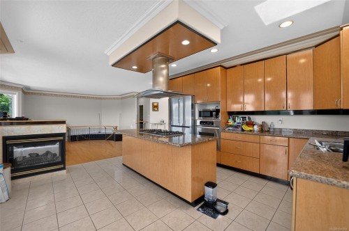 6093 Chippewa Rd, Duncan, BC 