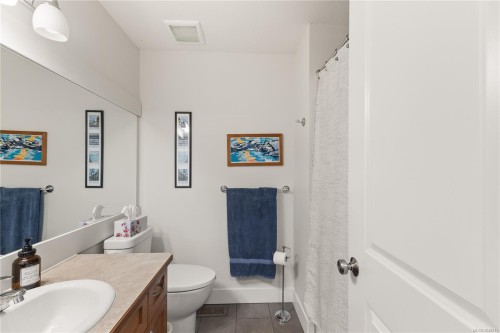 34 Mclean St, Campbell River, BC 