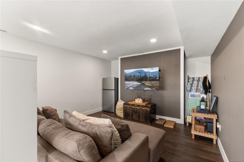 34 Mclean St, Campbell River, BC 