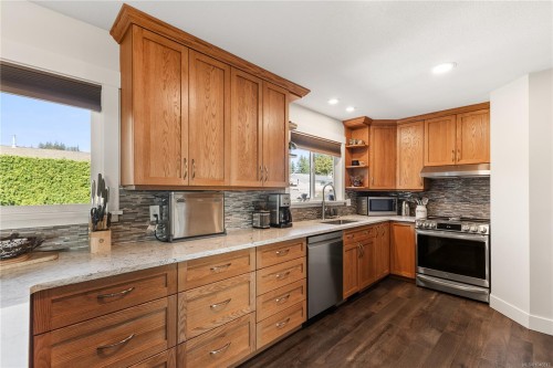 34 Mclean St, Campbell River, BC 