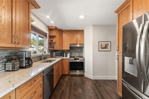34 Mclean St, Campbell River, BC 