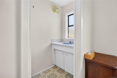 132 Thulin St South, Campbell River, BC 