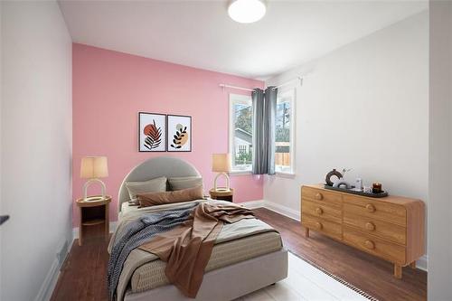 177 Semple Ave, Winnipeg, MB - Indoor Photo Showing Bedroom