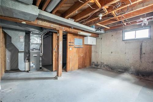 177 Semple Ave, Winnipeg, MB - Indoor Photo Showing Basement