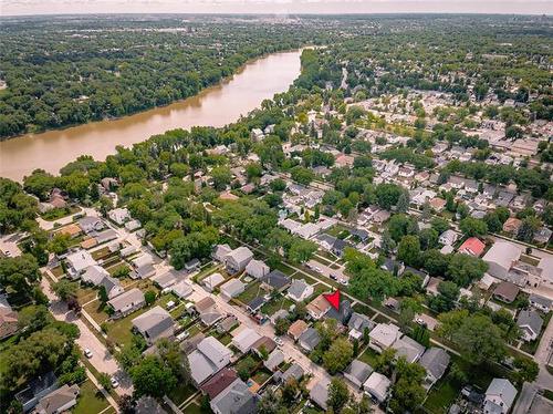 177 Semple Ave, Winnipeg, MB - Outdoor With View