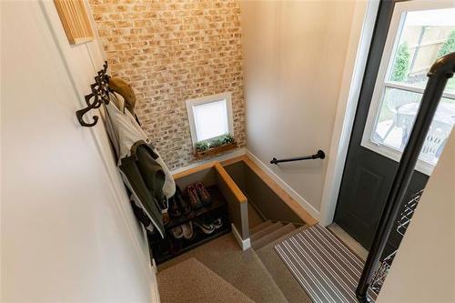 575 Renfrew St, Winnipeg, MB - Indoor Photo Showing Other Room