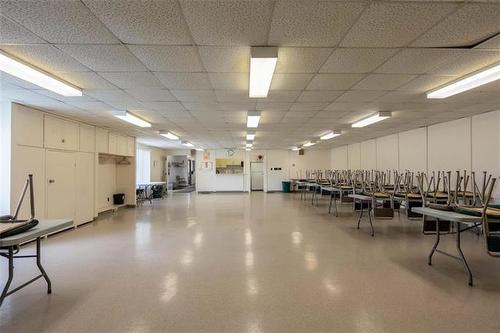 56 Sandale Dr, Winnipeg, MB 