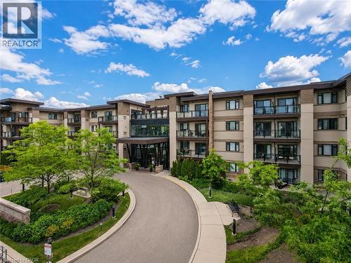 128 GARDEN Drive Unit# 413  Oakville, ON L6K 0H7