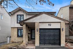 92 GILLESPIE CRESCENT  Ottawa, ON K1V 0J2