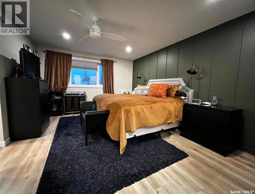 338 Battleford Trail, Swift Current, SK - Indoor Photo Showing Bedroom
