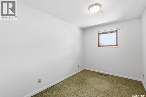709 Cumberland Avenue S, Saskatoon, SK - Indoor Photo Showing Other Room