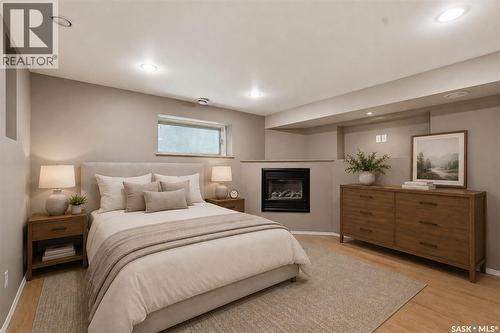 709 Cumberland Avenue S, Saskatoon, SK - Indoor Photo Showing Bedroom