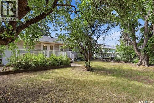709 Cumberland Avenue S, Saskatoon, SK - Outdoor