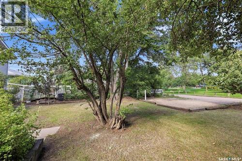 709 Cumberland Avenue S, Saskatoon, SK - Outdoor