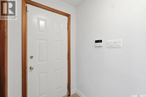 709 Cumberland Avenue S, Saskatoon, SK - Indoor Photo Showing Other Room