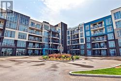 117 - 10 CONCORD PLACE Grimsby, ON L3M 0G6