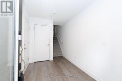 Foyer - ground level - 
