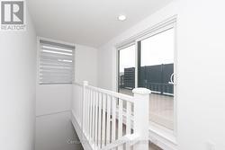 4th floor - walk out to large rooftop terrace - 