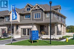 17 SWAIN CRESCENT  Collingwood, ON L9Y 5T3