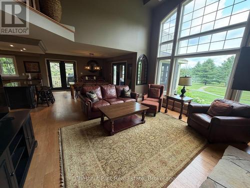 Sandfield 5 W3 - 3876 Muskoka Road 118 W, Muskoka Lakes (Medora), ON 