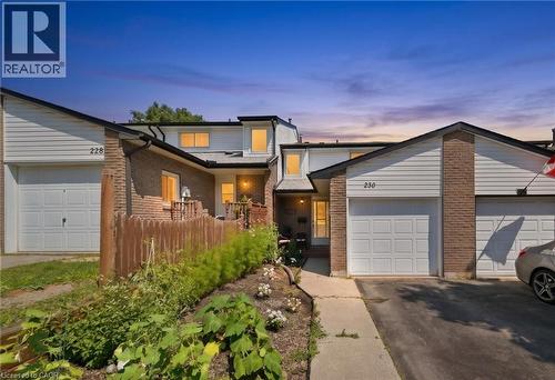 Brick and siding exterior with pitched roofs - 230 Sunset Boulevard, Cambridge, ON - Outdoor