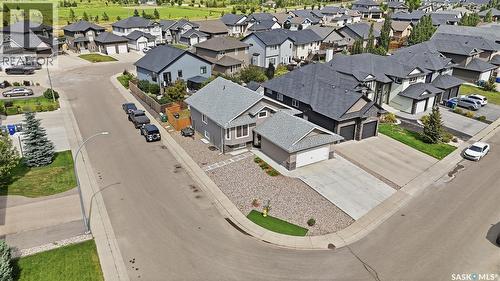 455 Hastings Crescent, Saskatoon, SK - Outdoor