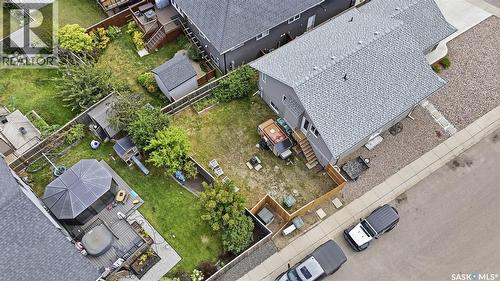 455 Hastings Crescent, Saskatoon, SK - Outdoor