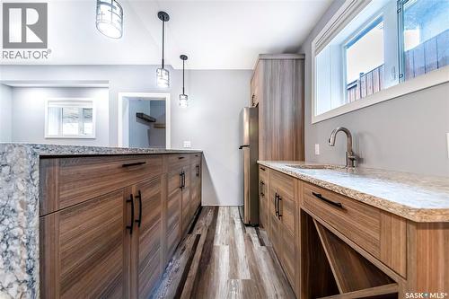 186 Boykowich Bend, Saskatoon, SK - Indoor Photo Showing Kitchen