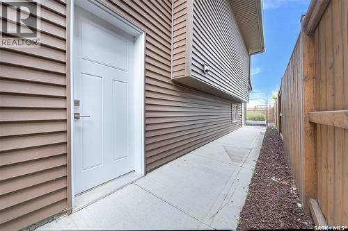 186 Boykowich Bend, Saskatoon, SK - Outdoor With Exterior
