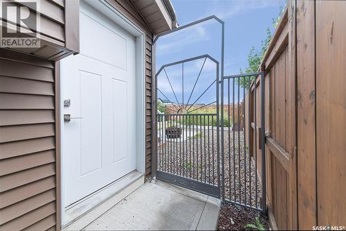 186 Boykowich Bend, Saskatoon, SK - Outdoor With Exterior