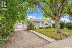 1714 Drinkle STREET  Saskatoon, SK S7J 0P7