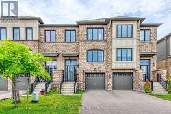 68 CRAFTER CRESCENT  Hamilton, ON L8J 0H7
