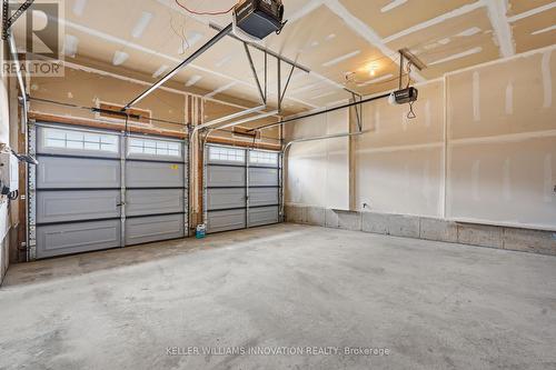 359 Beechdrops Drive, Waterloo, ON - Indoor Photo Showing Garage