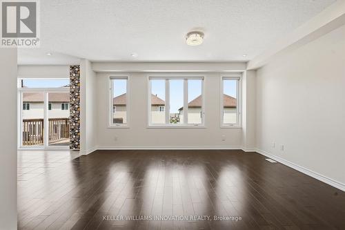 359 Beechdrops Drive, Waterloo, ON - Indoor Photo Showing Other Room