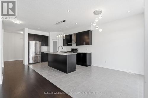 359 Beechdrops Drive, Waterloo, ON - Indoor Photo Showing Kitchen