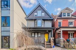 74 CATHCART STREET  Hamilton, ON L8R 1M5