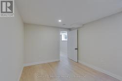 Bedroom 6 - 