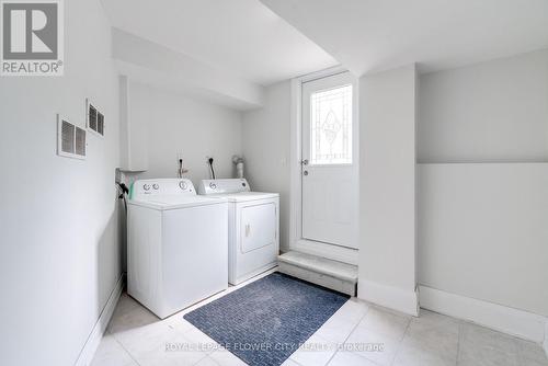5674 WHITEHORN AVENUE E , Mississauga, Ontario L5V 2A9 4
