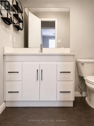 7 - 48 Loggers Run, Barrie, ON - Indoor Photo Showing Bathroom