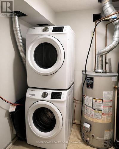 7 - 48 Loggers Run, Barrie, ON - Indoor Photo Showing Laundry Room