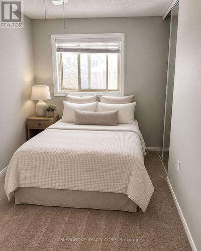 7 - 48 Loggers Run, Barrie, ON - Indoor Photo Showing Bedroom